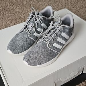 Adidas Cloudfoam QT Racer Running Shoes Gray and White Womens Size 9